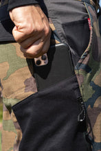 Load image into Gallery viewer, 686 Men's Anything Hybrid Cargo Short
