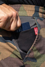 Load image into Gallery viewer, 686 Men's Anything Hybrid Cargo Short
