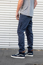 Load image into Gallery viewer, 686 Men's Everywhere Multi Pant - Slim Fit