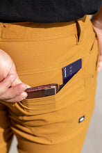 Load image into Gallery viewer, 686 Men's Everywhere Multi Pant - Slim Fit